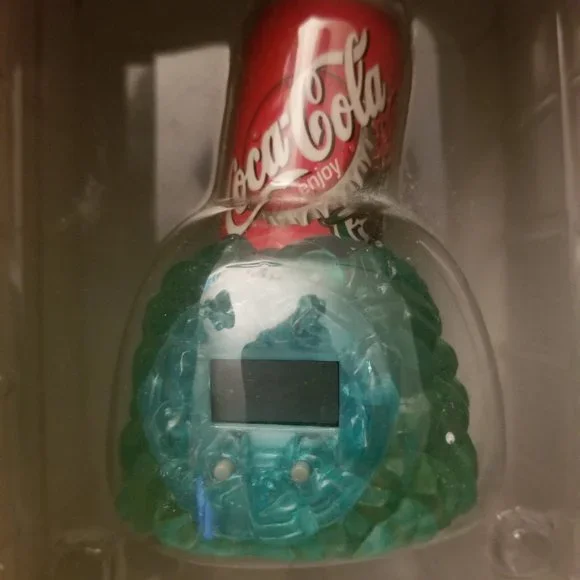 vintage Coca Cola mini clock, soda in ice - Picture 2 of 3